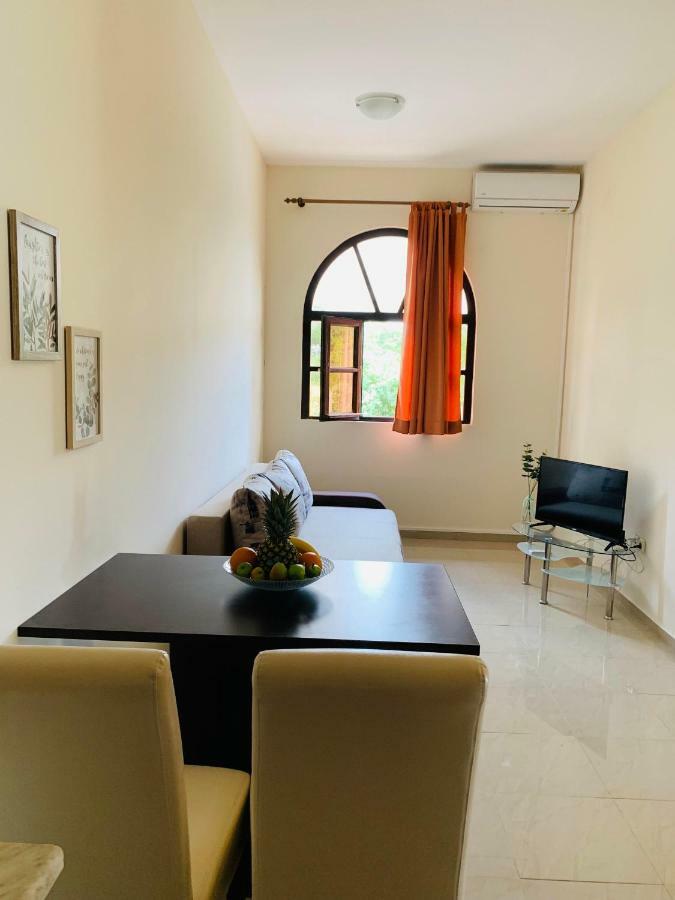 Apartmani Viktorija Vrana  Екстер'єр фото